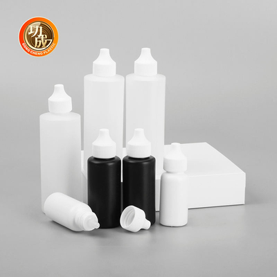 PE プラスチックの圧縮ボトル 120Ml 柔らかいヘアオイル染料ソース Twist オープン ディスペンシングキャップアプリケーション