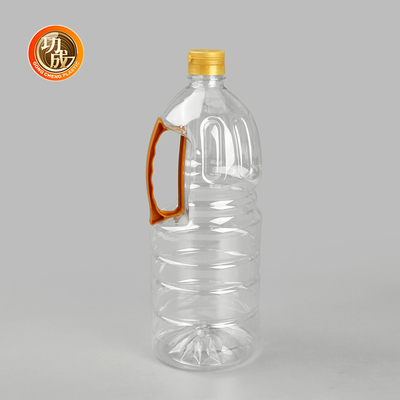 蓋のスクリュー プラスチック エコキッチンオイル ボトル 食品品種調味料 1000ml-1800ml カスタマイズされたパッケージ